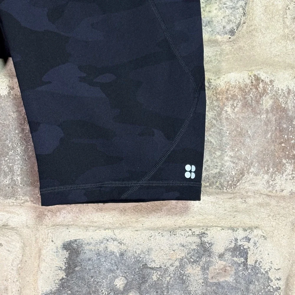 Sweaty Betty Power 9 Inch Cycling Shorts Black Camo Womens Size 8 Gymwear Yoga
